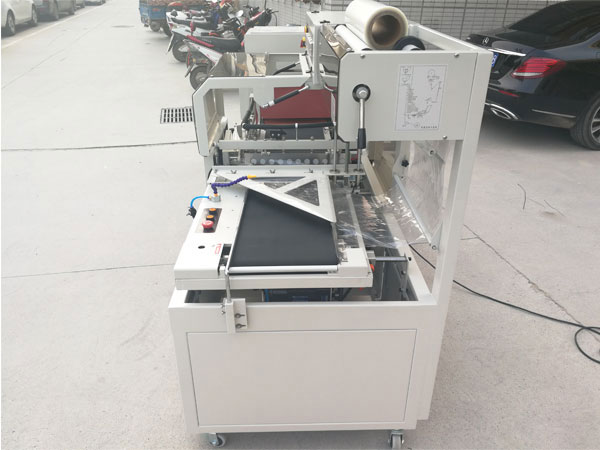 ȫ�ԄӲ;߰��b�C